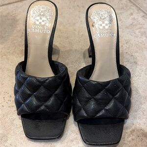 Vince Camuto black leather mule sandal size 51/2